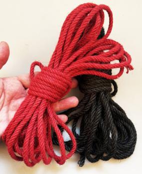 Shibari Jute-Seil 1 x 1 Meter gefärbt 8mm